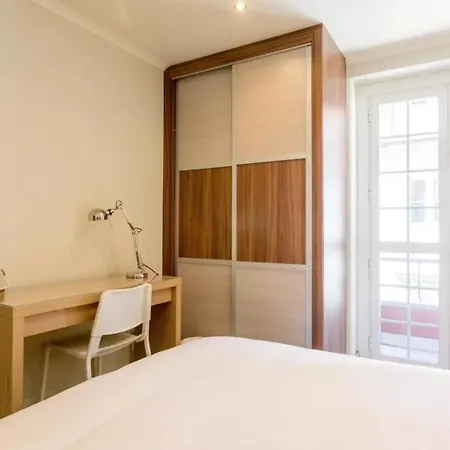 Cosy In The Center Of Privatunterkunft Lissabon